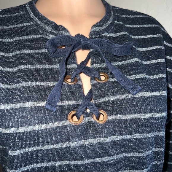 Lucky Brand Ladies Navy & White Striped Lace Up Pullover Sweatshirt sz S - Picture 2 of 6